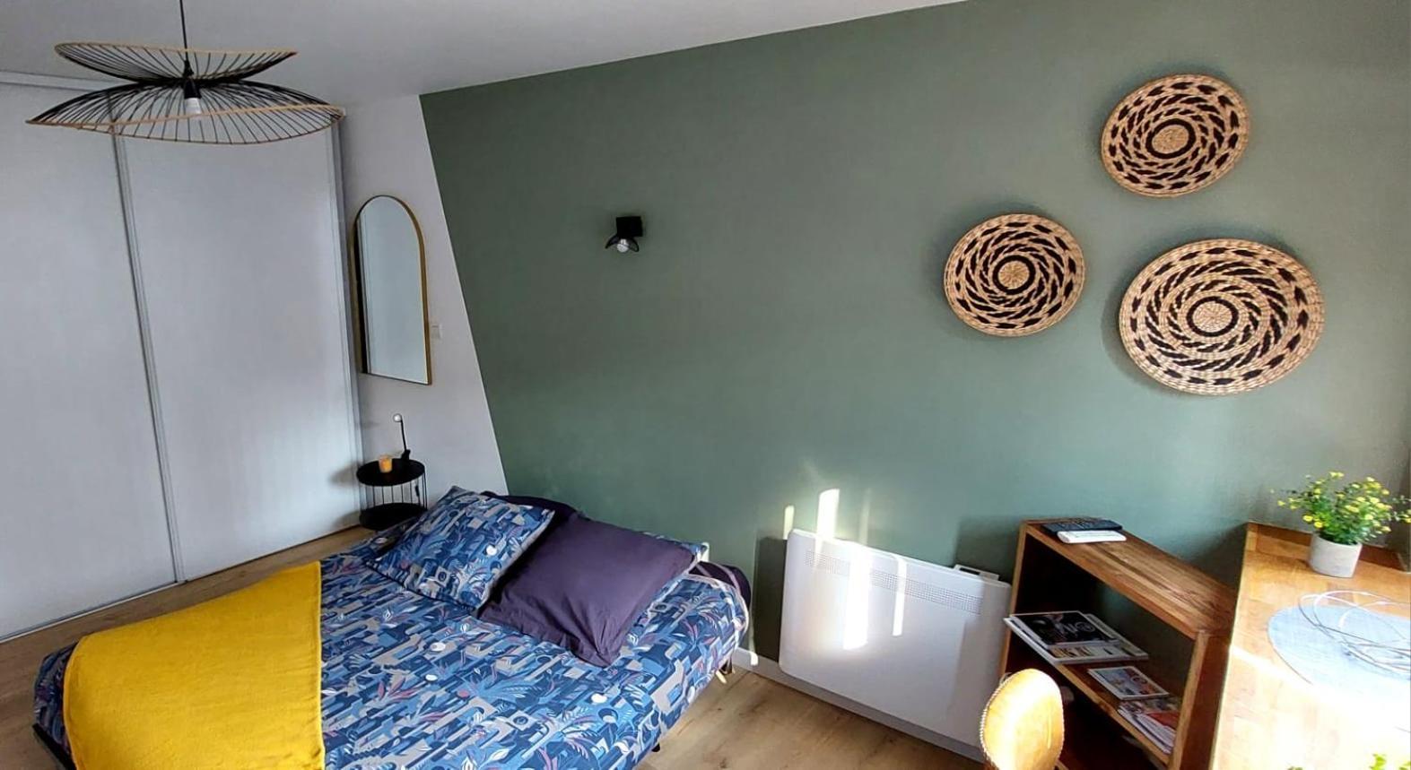 Vannes: Charmant Studio Sur Le Port ภายนอก รูปภาพ